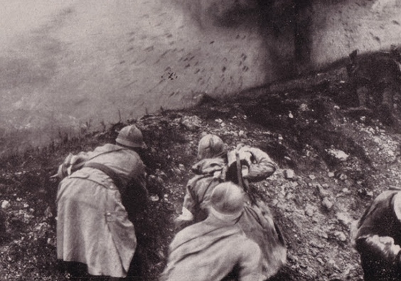 Poilus Verdun shelling